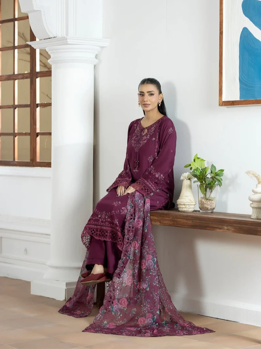 EMBROIDERED FORMAL SUIT 3 PC