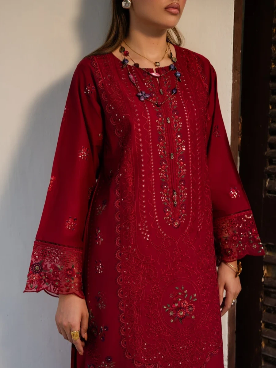 EMBROIDERED LAWN SUIT 3 PC