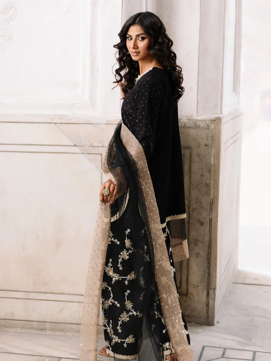 EMBROIDERED SUIT 3 PC