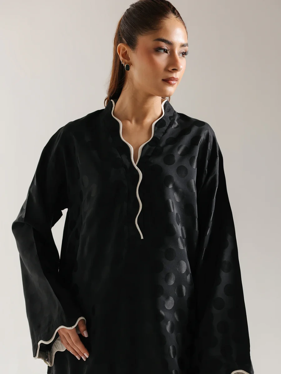 EMBROIDERED SUIT 2 PC