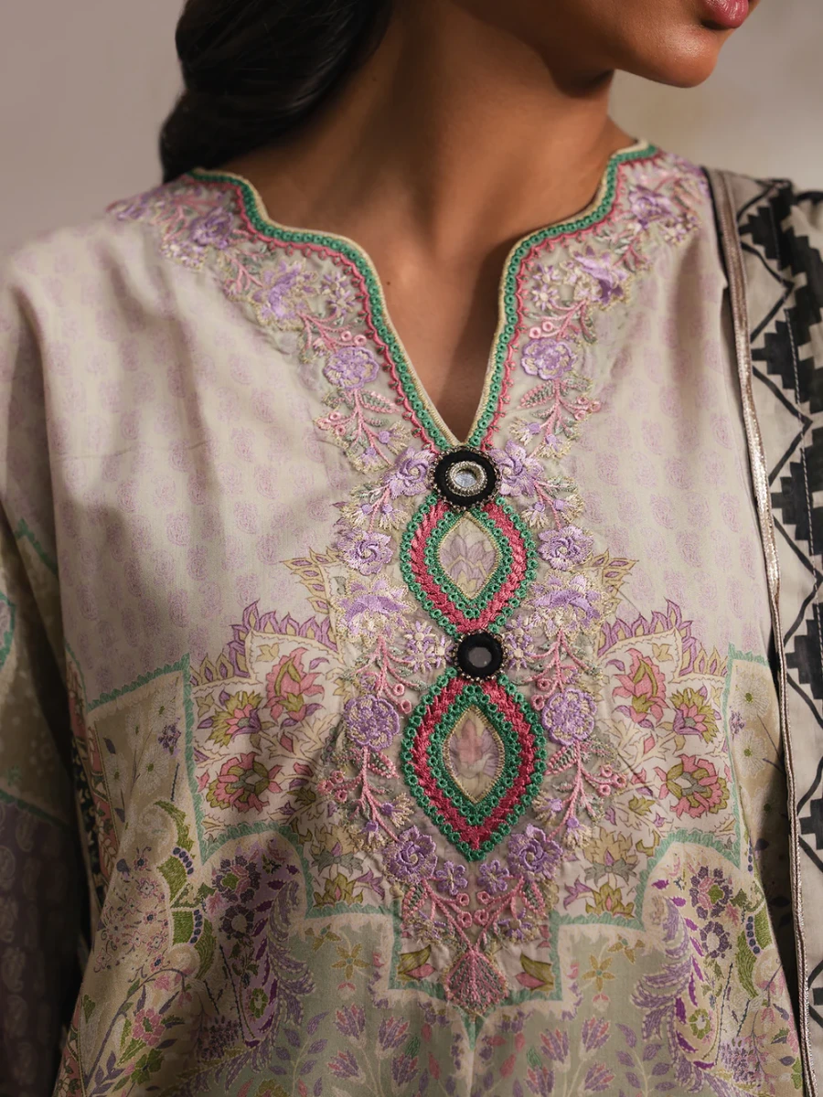 EMBROIDERED SUIT 3 PC