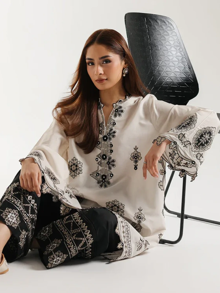 EMBROIDERED SUIT 2 PC