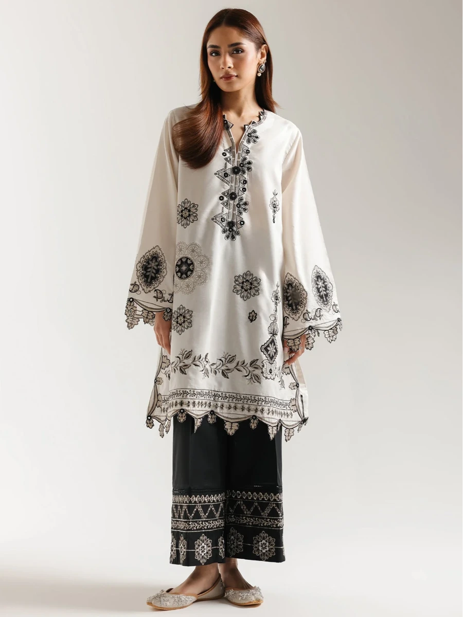 EMBROIDERED SUIT 2 PC