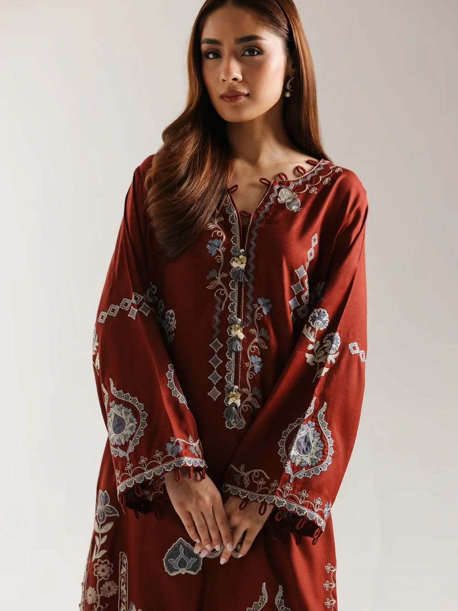EMBROIDERED SUIT 2 PC